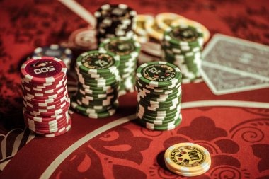 Live-dealer blackjack table broadcast from sultan78 studio