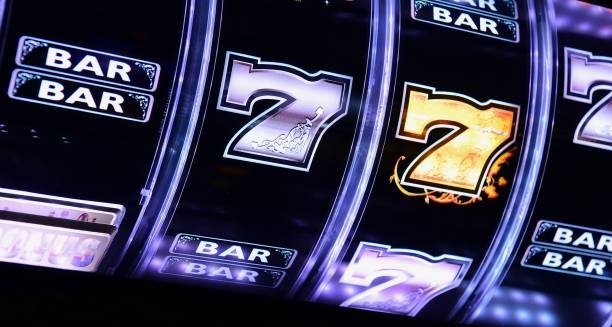 Live blackjack table streamed on sultan78 mobile app